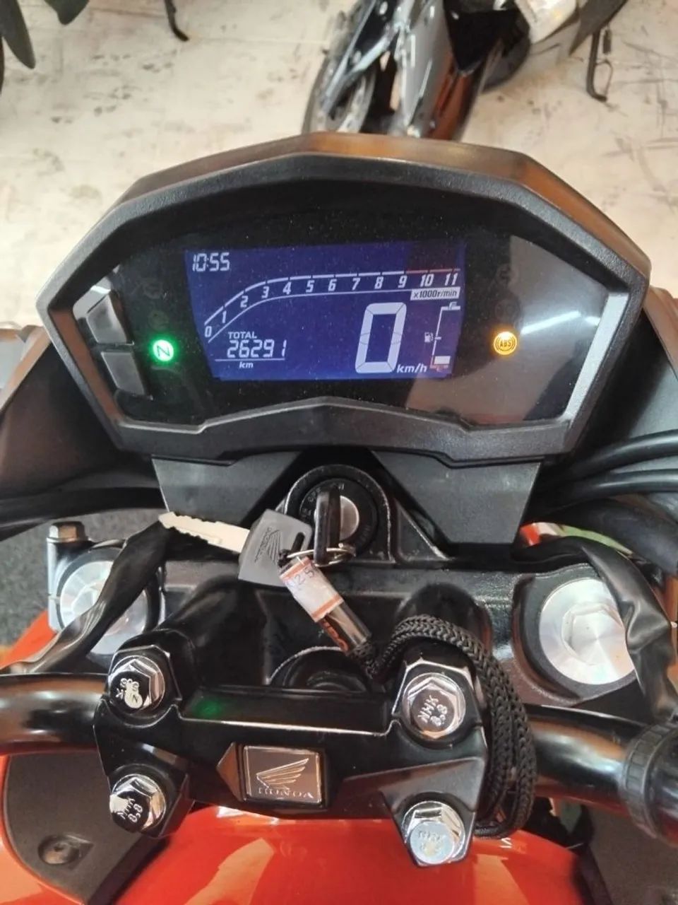 Cb250 ABS 2022. - Foto 5