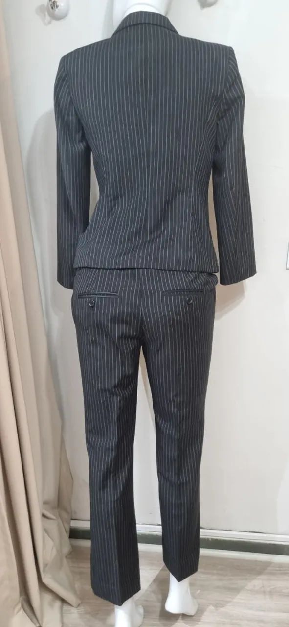 Terno Feminino Risca de Giz (Blazer + Calça)  - Foto 2