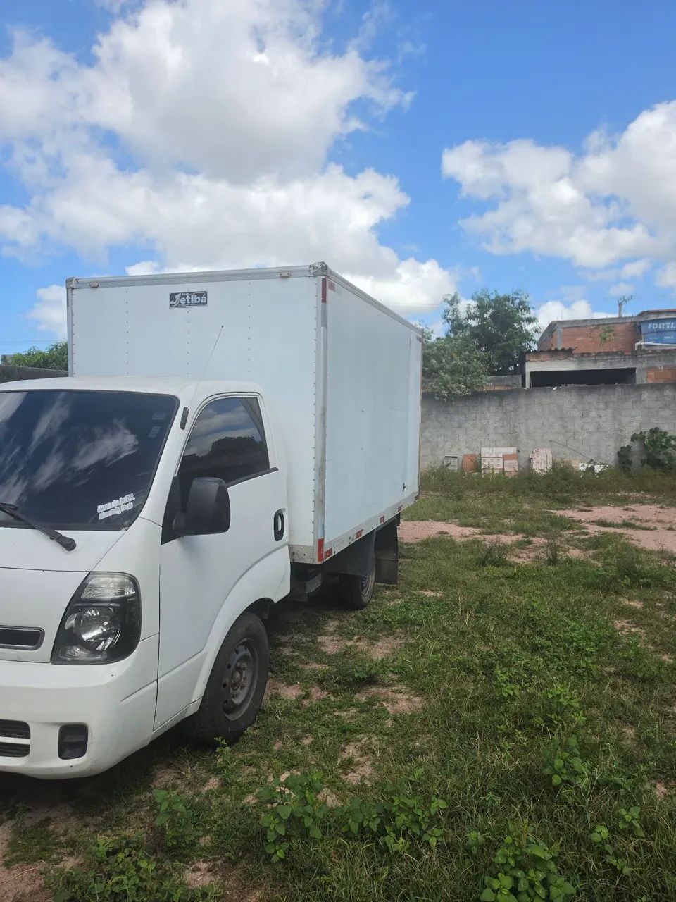 KIA BONGO K2500 HD SC 2012/2013 COM BAÚ