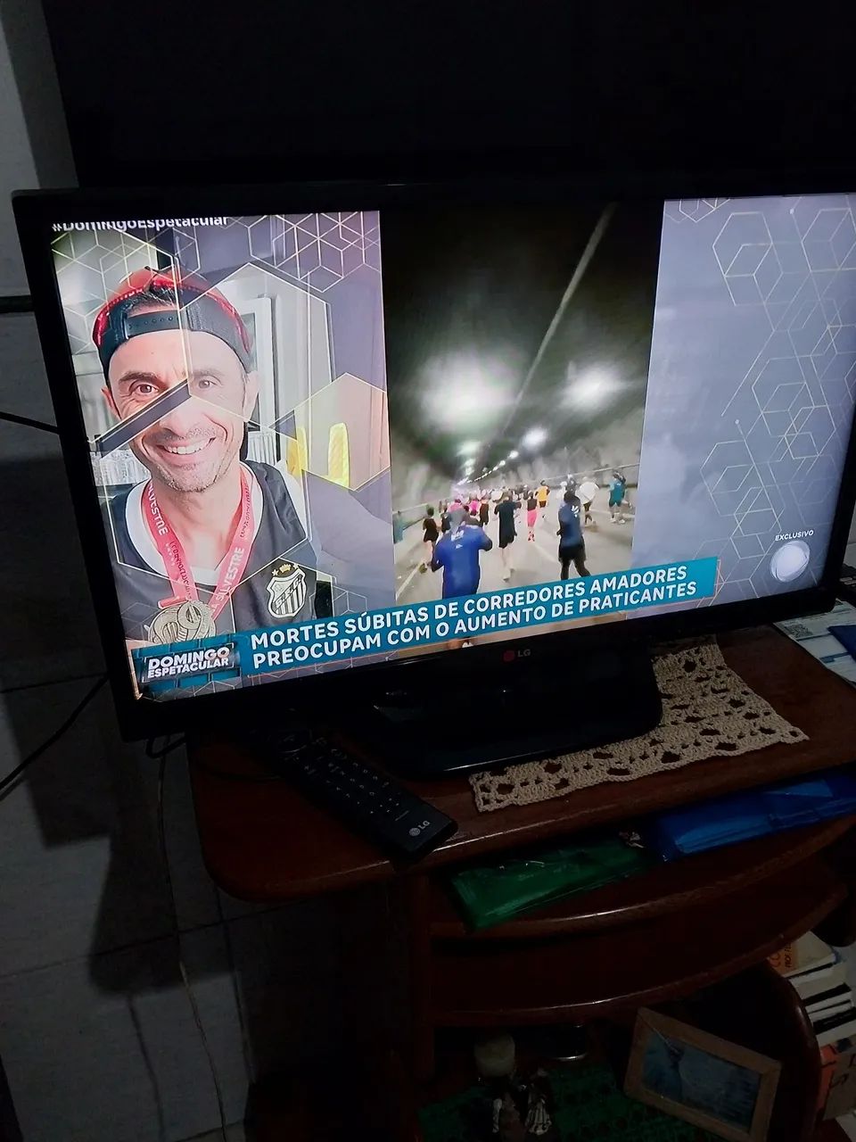 Vendo TV da LG de 29 pol Não é smart - Foto 2