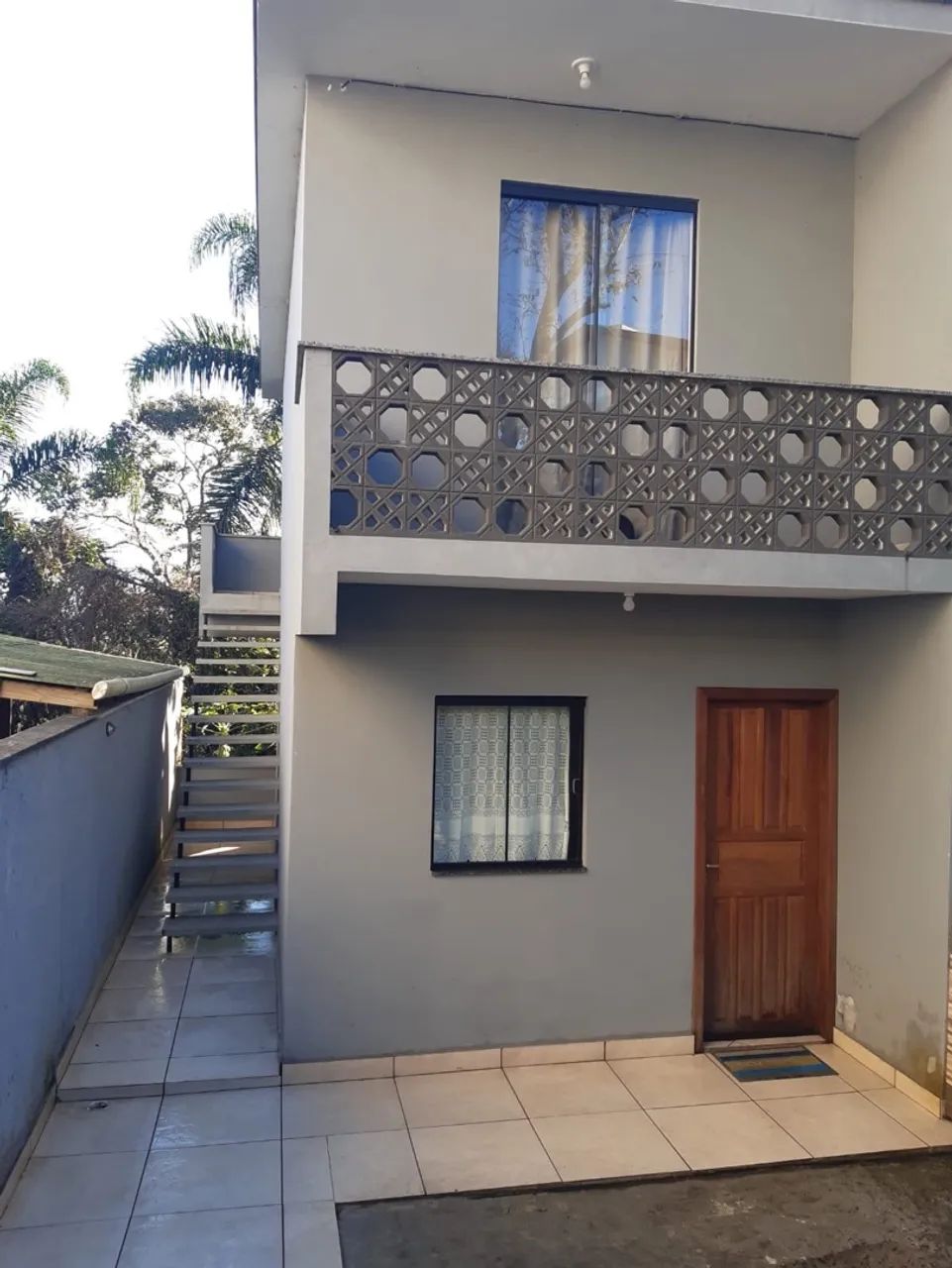 Alugo apartamento para uma pessoa!