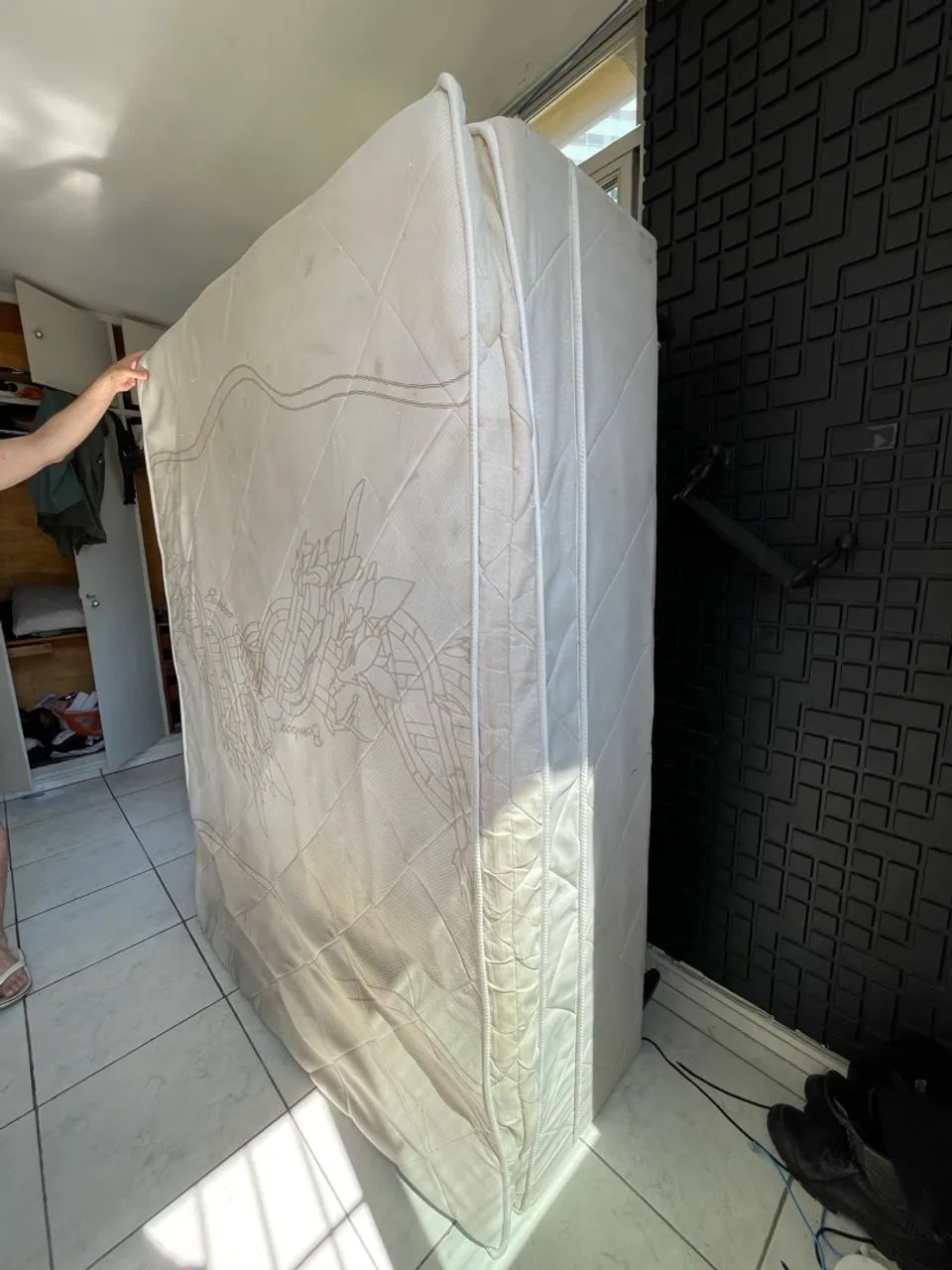 CAMA BOX CASAL COM MOLAS