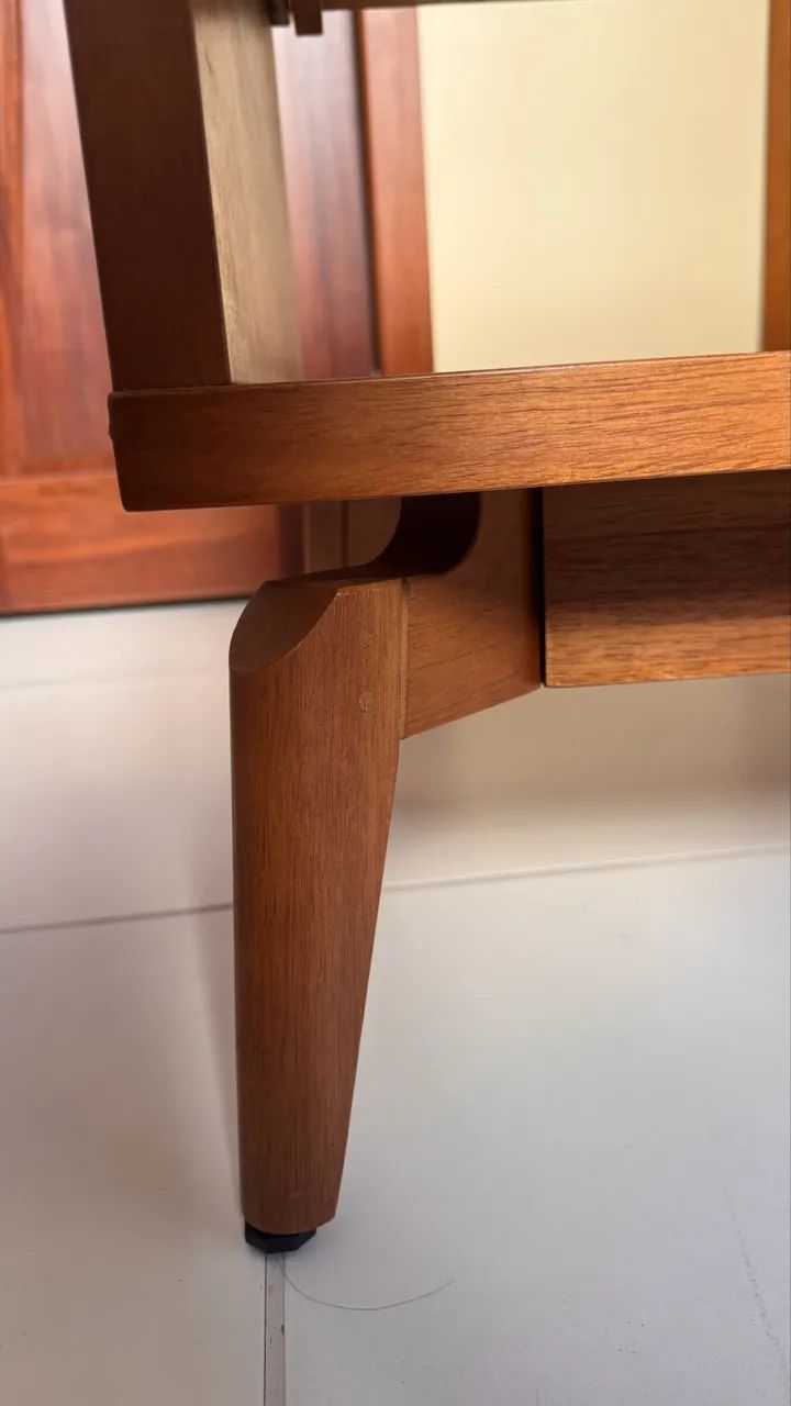 Mesa de Cabeceira Madeira design palhinha ares  - Foto 4