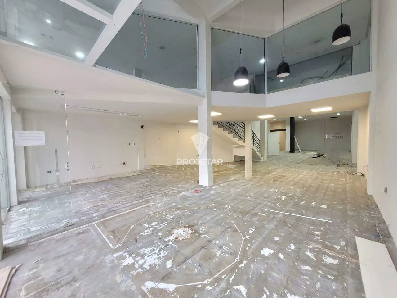 Excelente Sala Comercial Disponível Para Locação no Centro de Araranguá  Localização Privi - Foto 3
