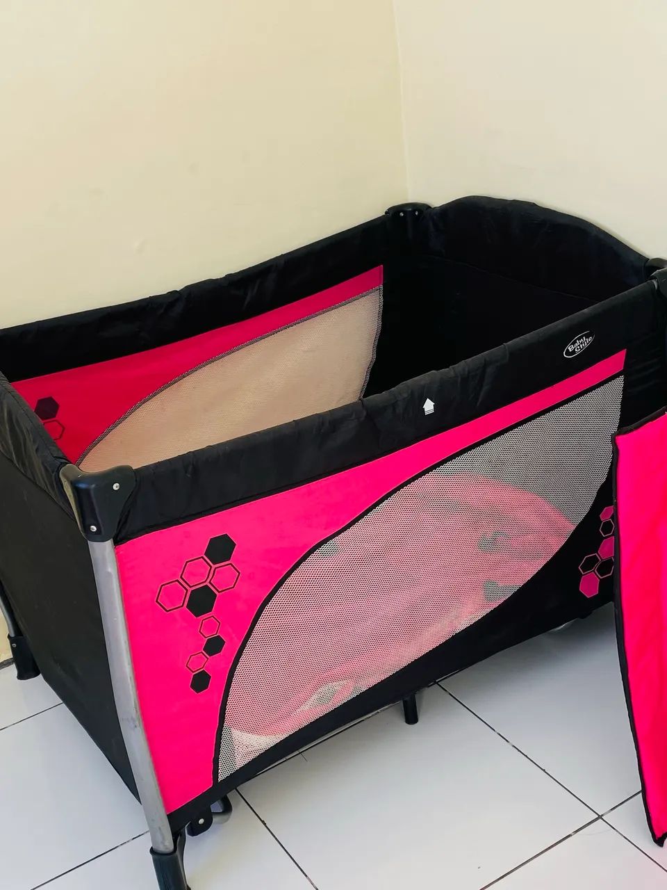 Vendo berço cercado bem conservado  - Foto 5