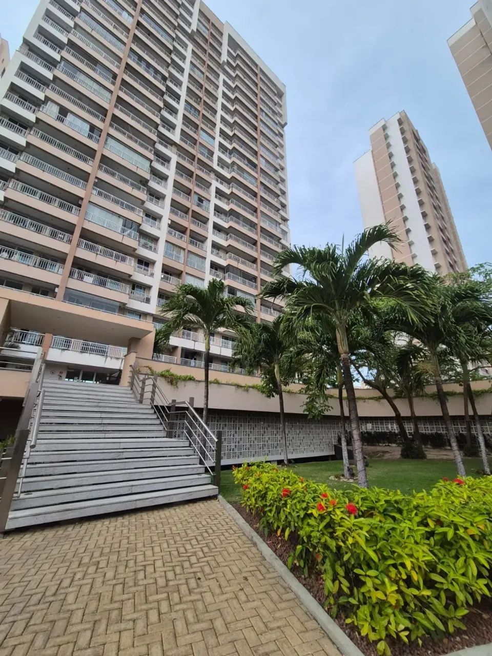 Alugo Apartamento 3 dormitórios - Foto 4