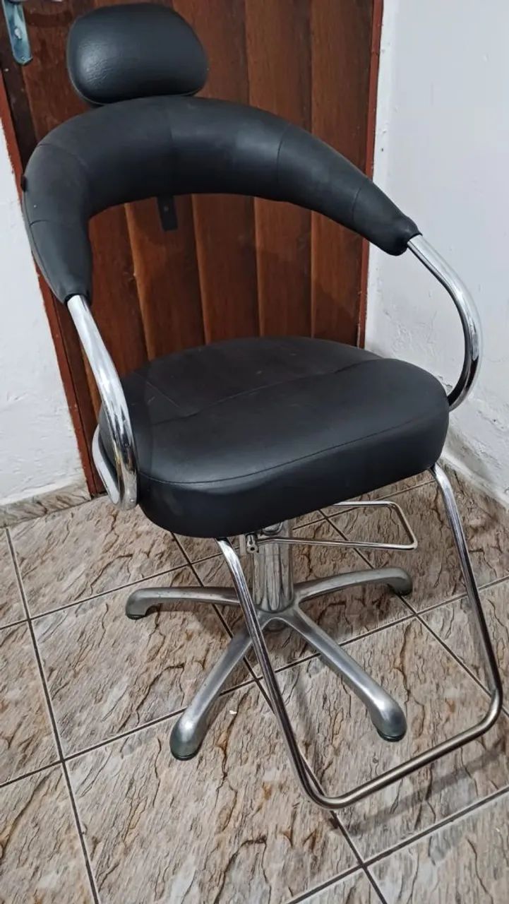 Cadeira cabeleireiro otima - Foto 2
