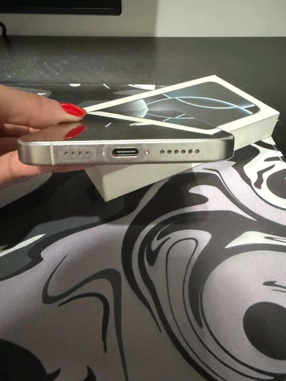iPhone 16 Pro Max - Foto 5