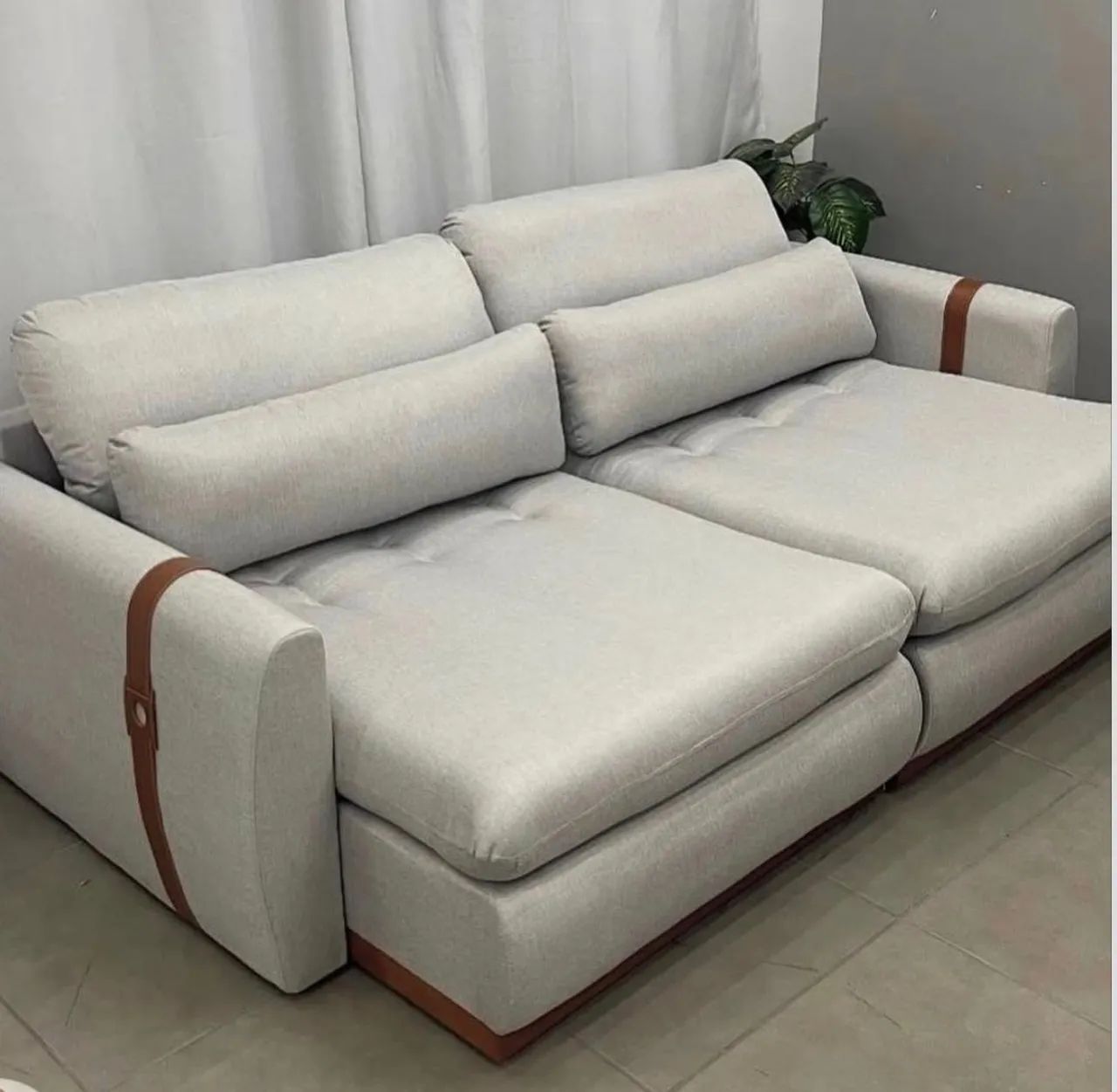 Sofá Théo linho bege 2.30m