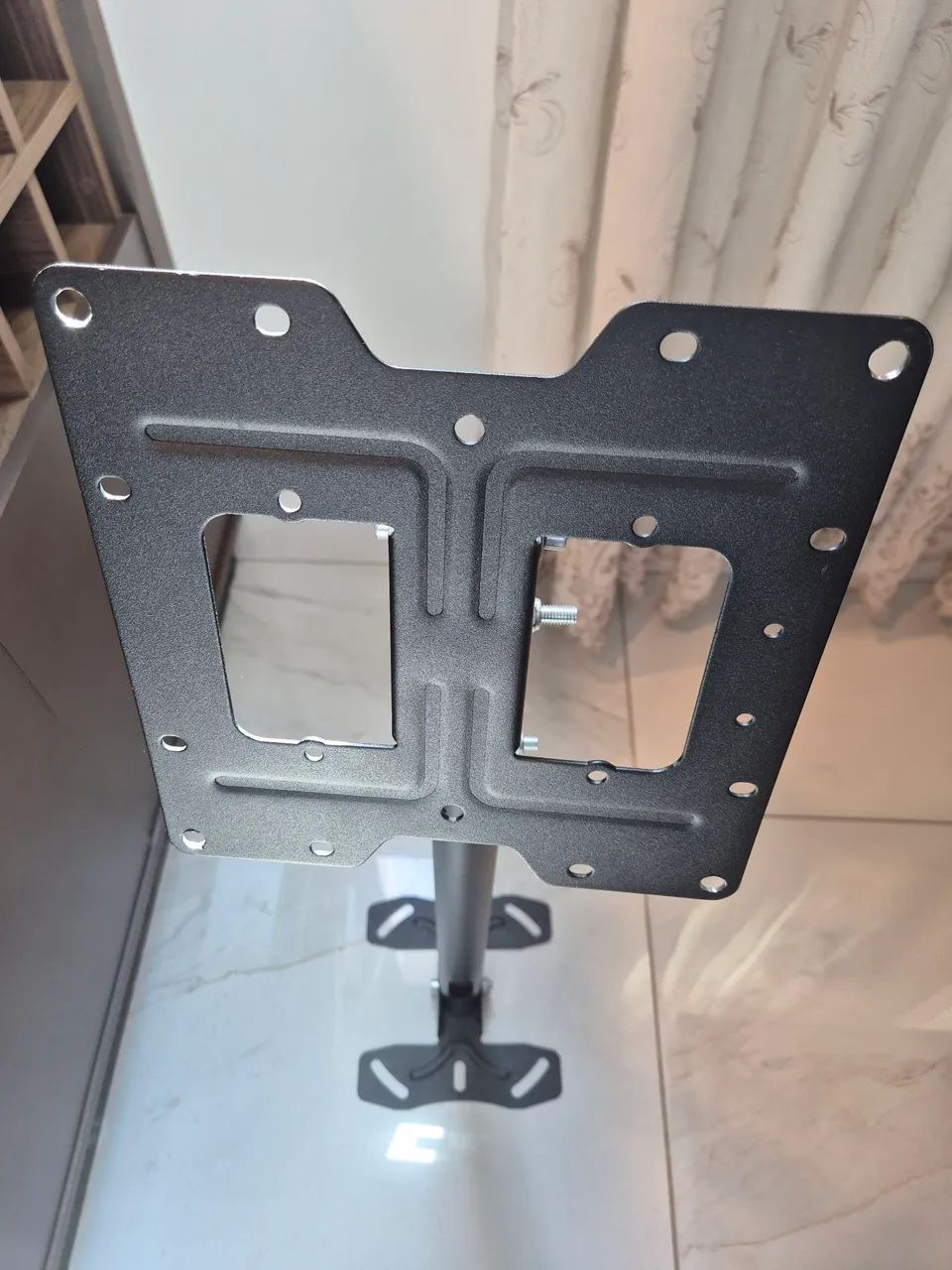 Suporte de teto para tv elgin  - Foto 3