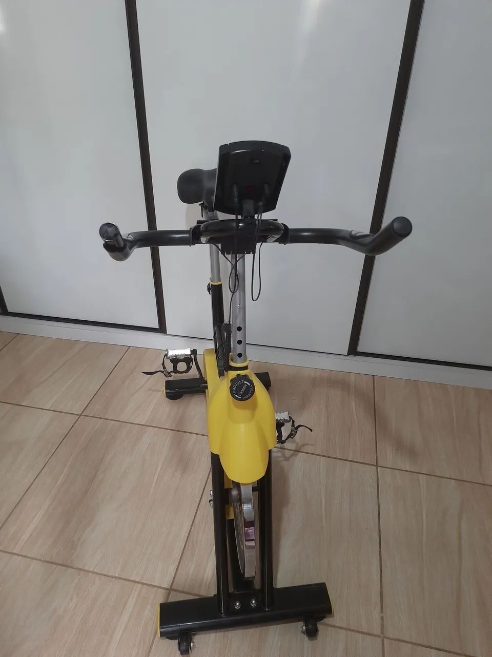 Bicicleta spinning 8kg - Foto 2
