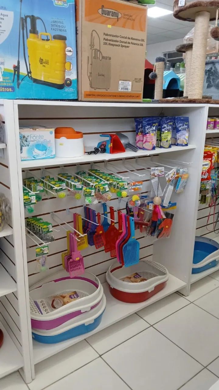 Móvel / Gondola / expositor de MDF para loja com fundo canaletado - Foto 4