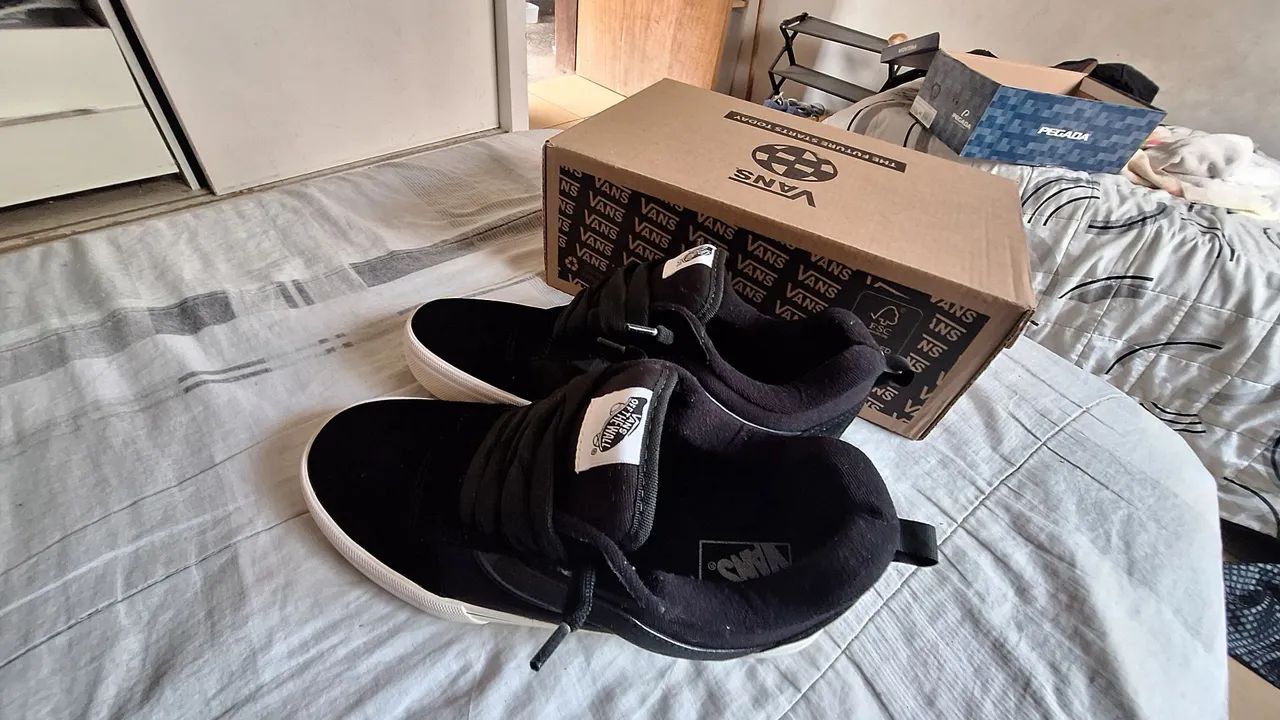 Vans knu black