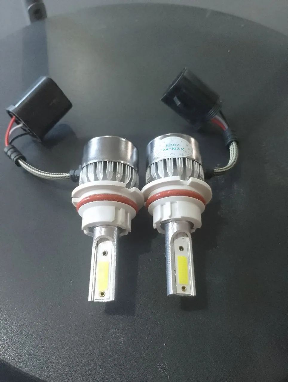 Lâmpada de led C6 9004 compatível com diversos carros - Foto 4