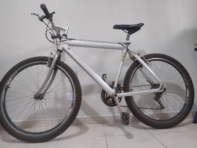 Bicicleta alumínio 