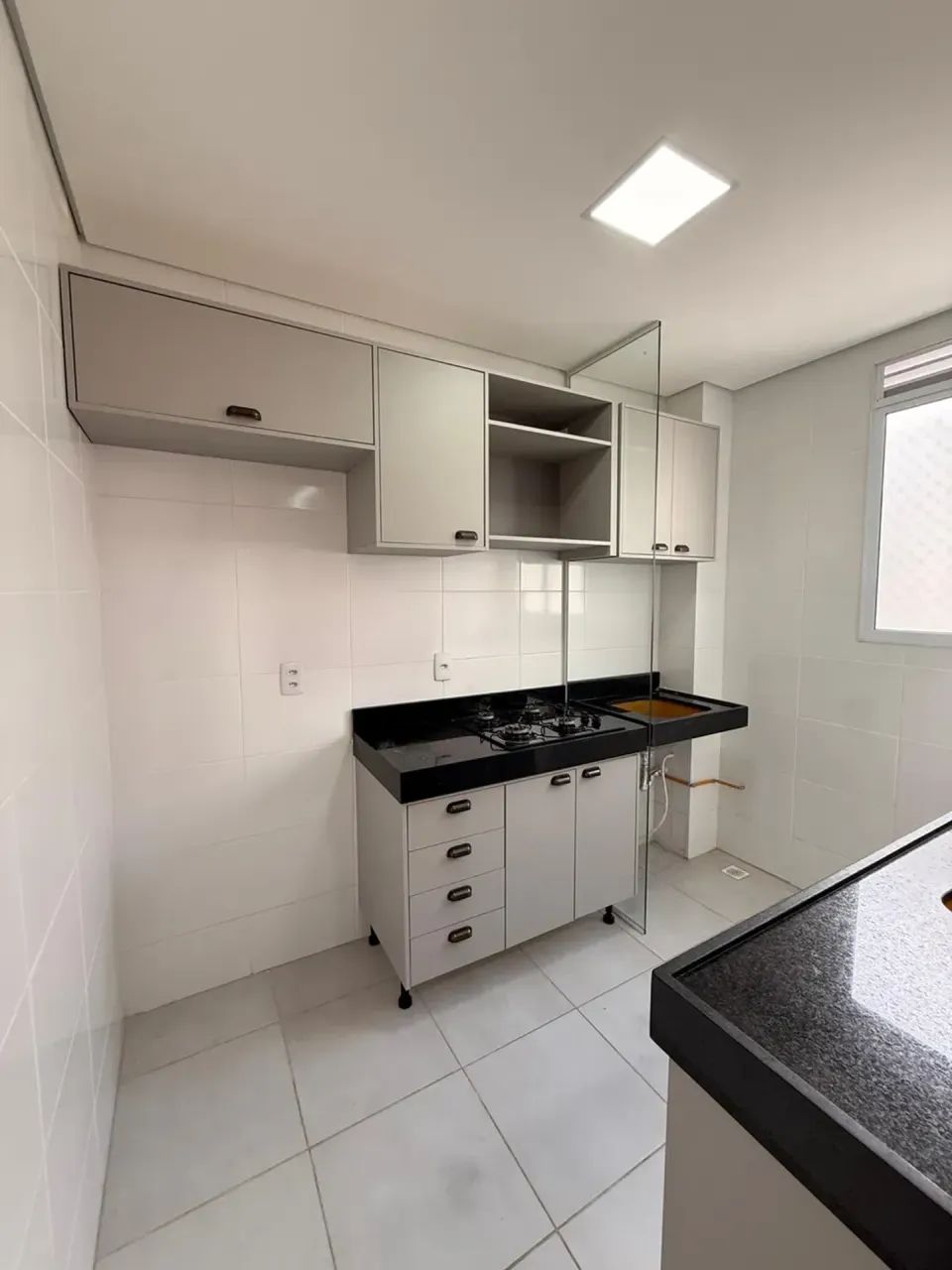 ALUGO OU VENDO APARTAMENTO NO CHAPADA DOS COLOBRIS