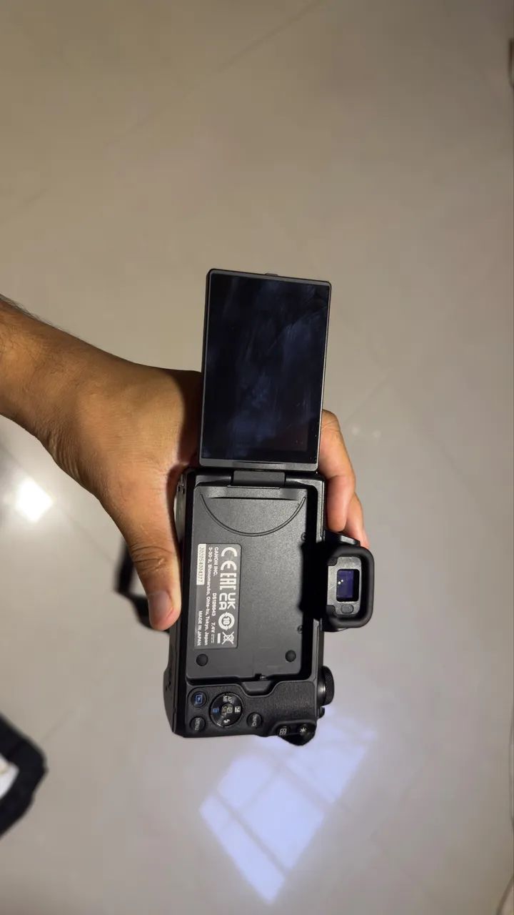 Cânon M50 Mark ii + adaptador viltrox  - Foto 4