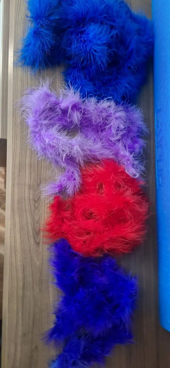13 echarpe de plumas (marabu) várias cores - Foto 4