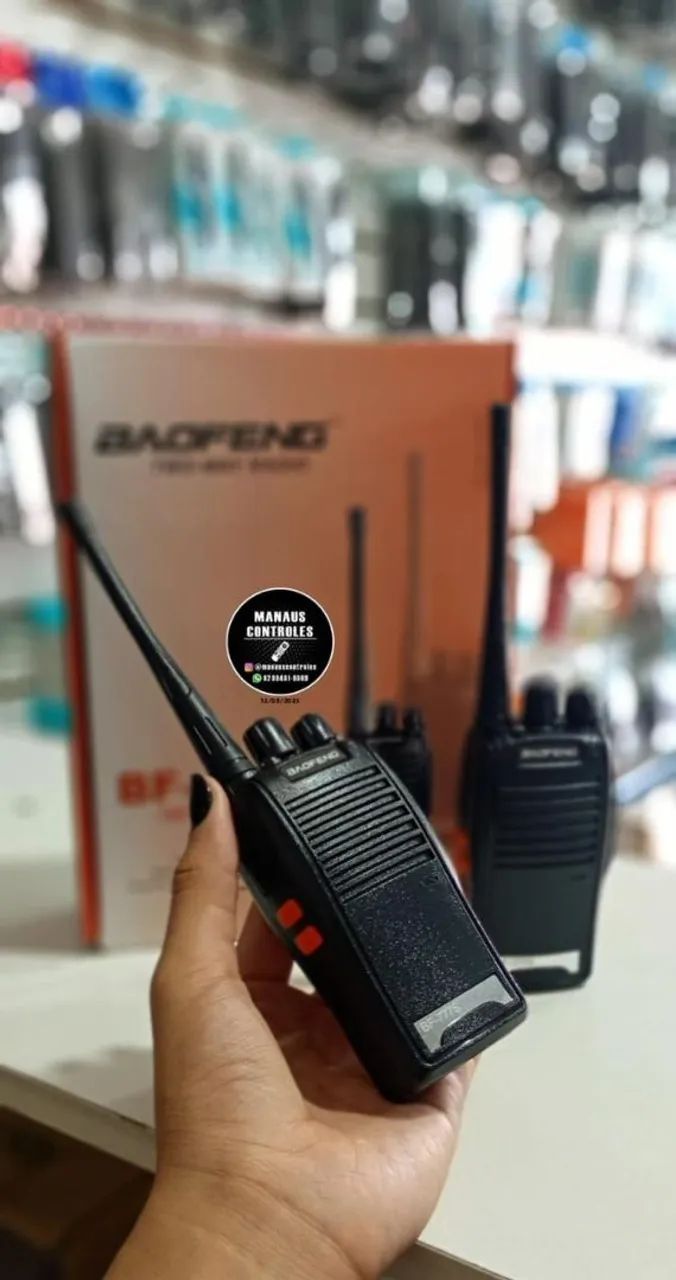 Par de rádio comunicador baofeng completo 