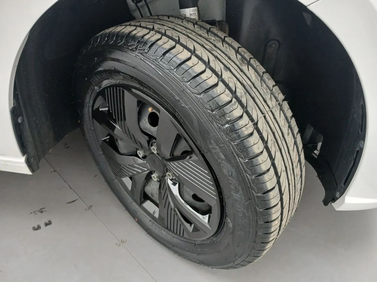 Volkswagen Polo Track 1.0 Flex 12V 5p, foto 13 de 18