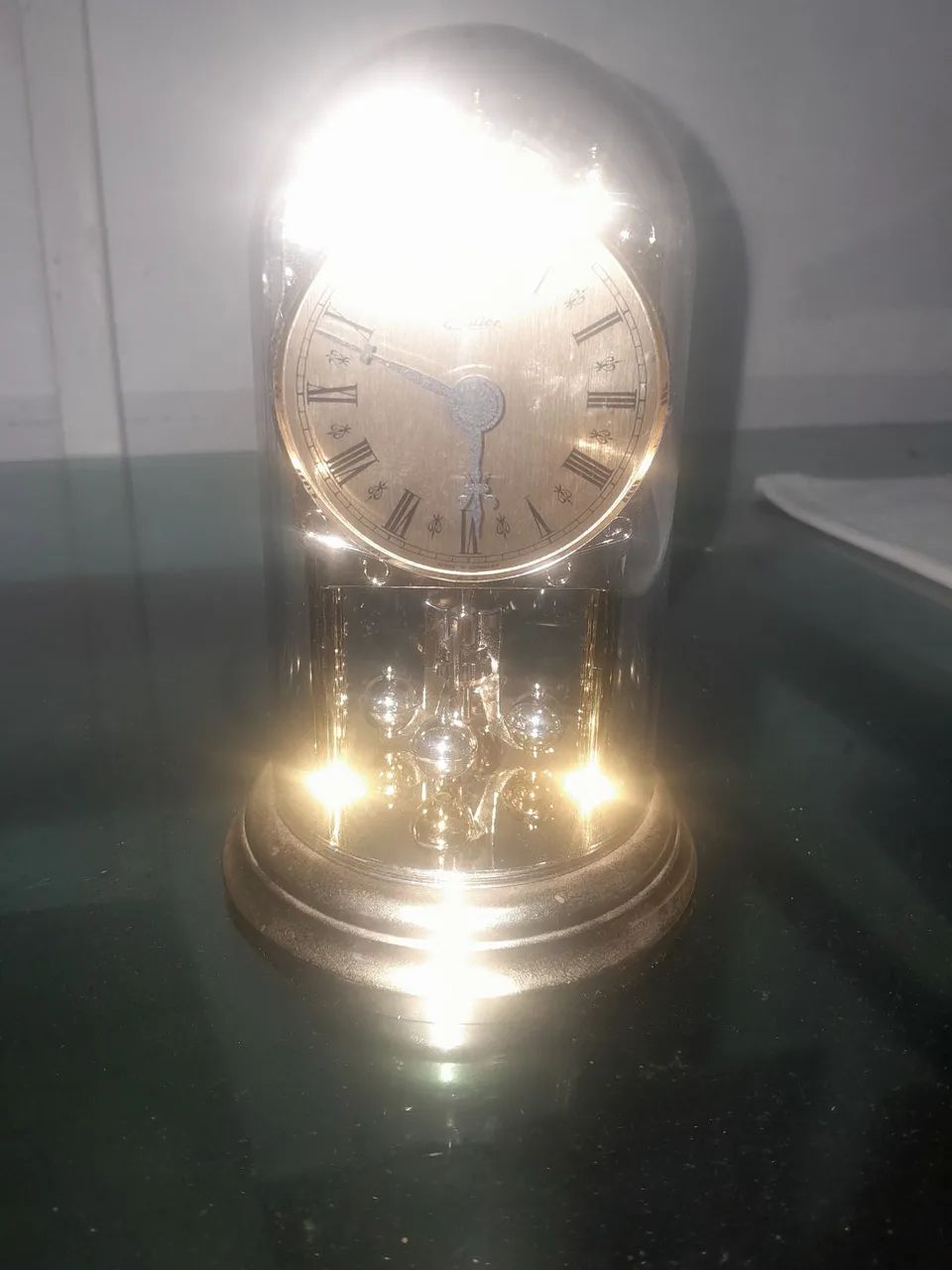 Relogio mesa cupula quartz  pendulo funcionando - Foto 4