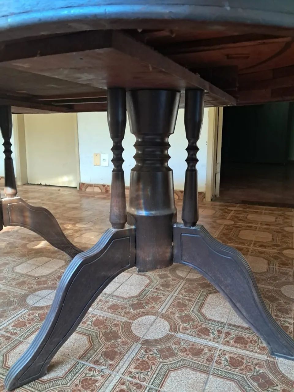 Mesa de jantar extensível em imbuia maciça - Foto 5