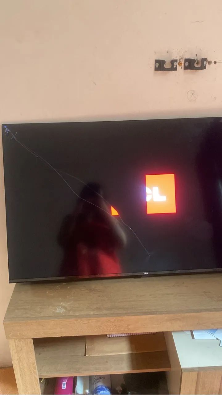 Tv TCL 42  - Foto 2