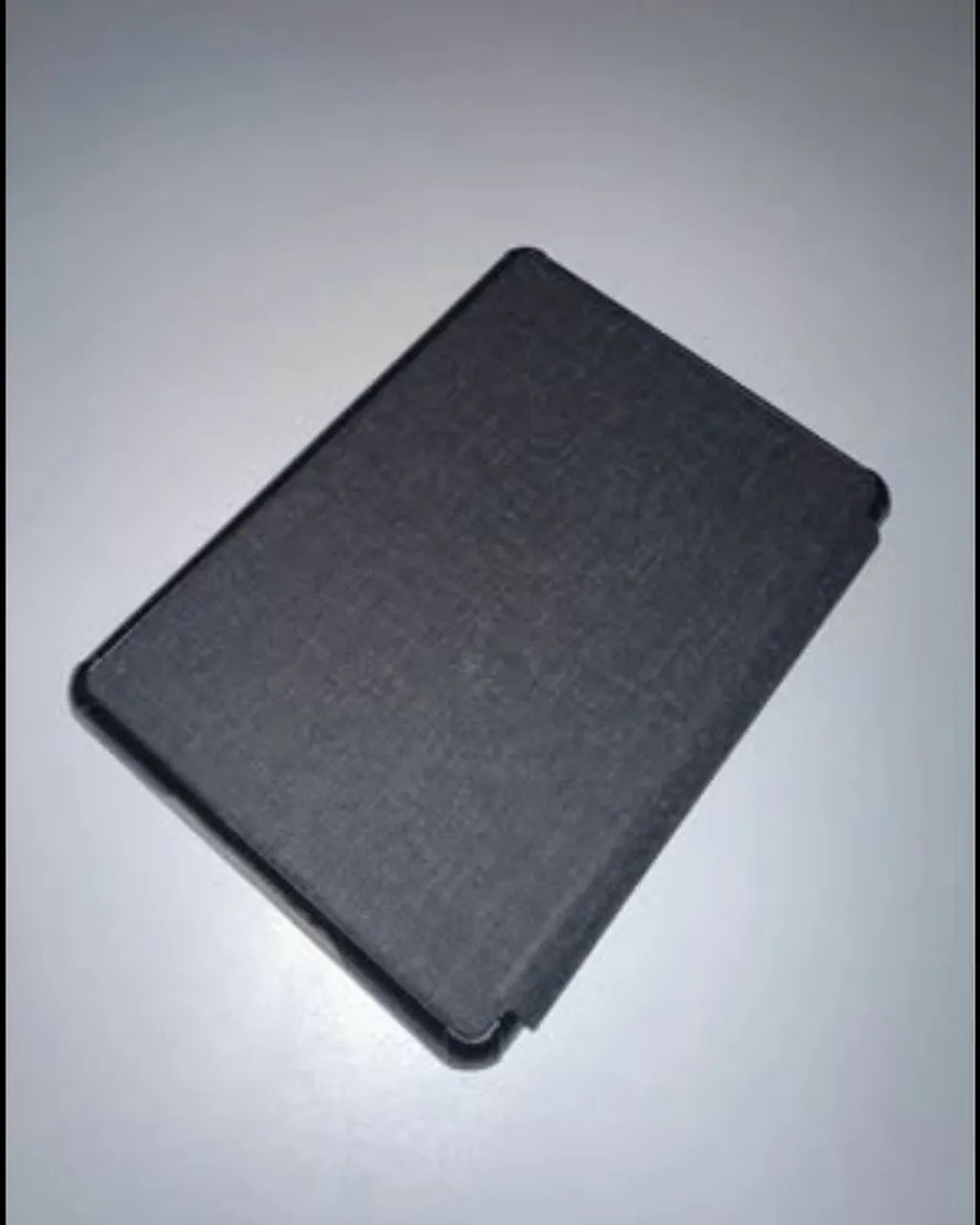 Kindle 10ª Geração (Capinha magnética e caixa original) - Foto 3