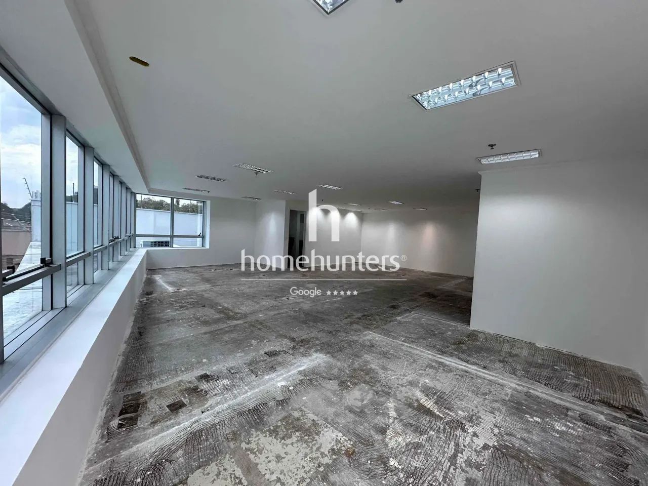 Sala comercial para locação, 100m2 espaço amplo com refeitório, banheiro para clientes no  - Foto 5