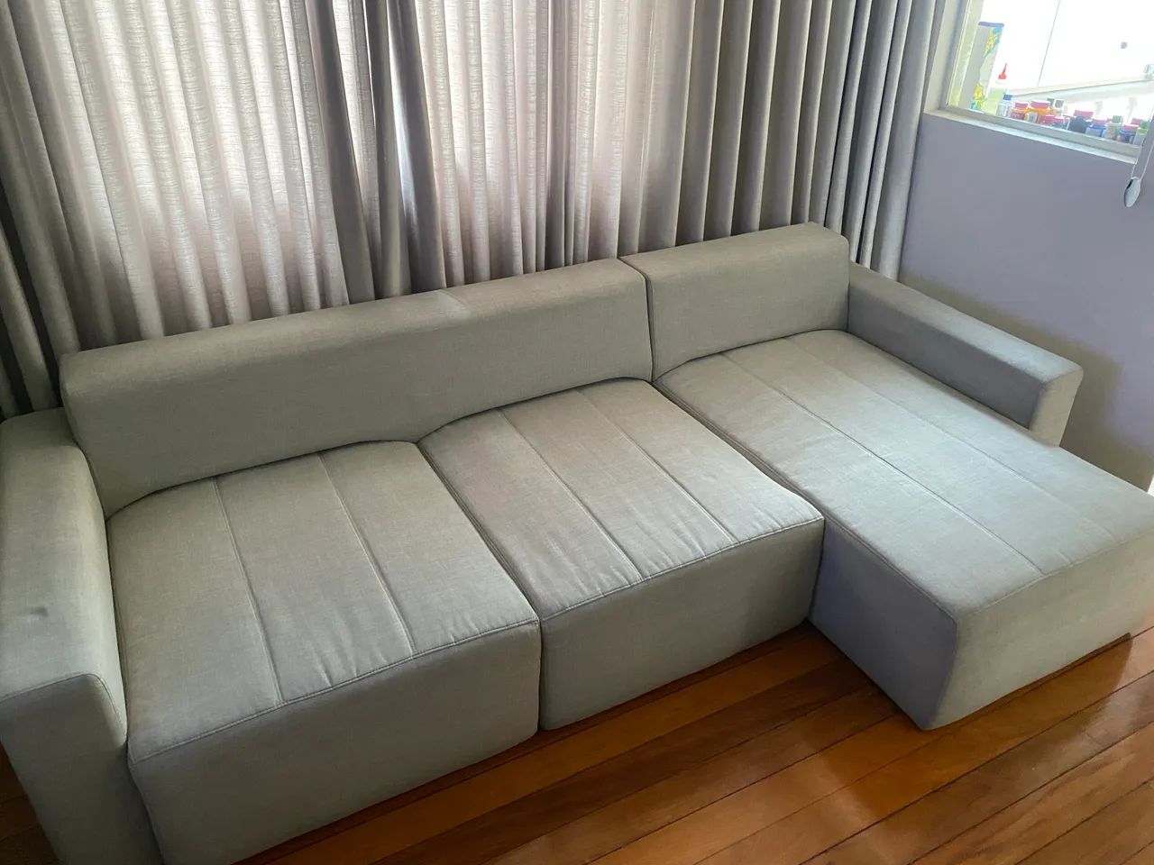 Sofá linho retrátil cinza