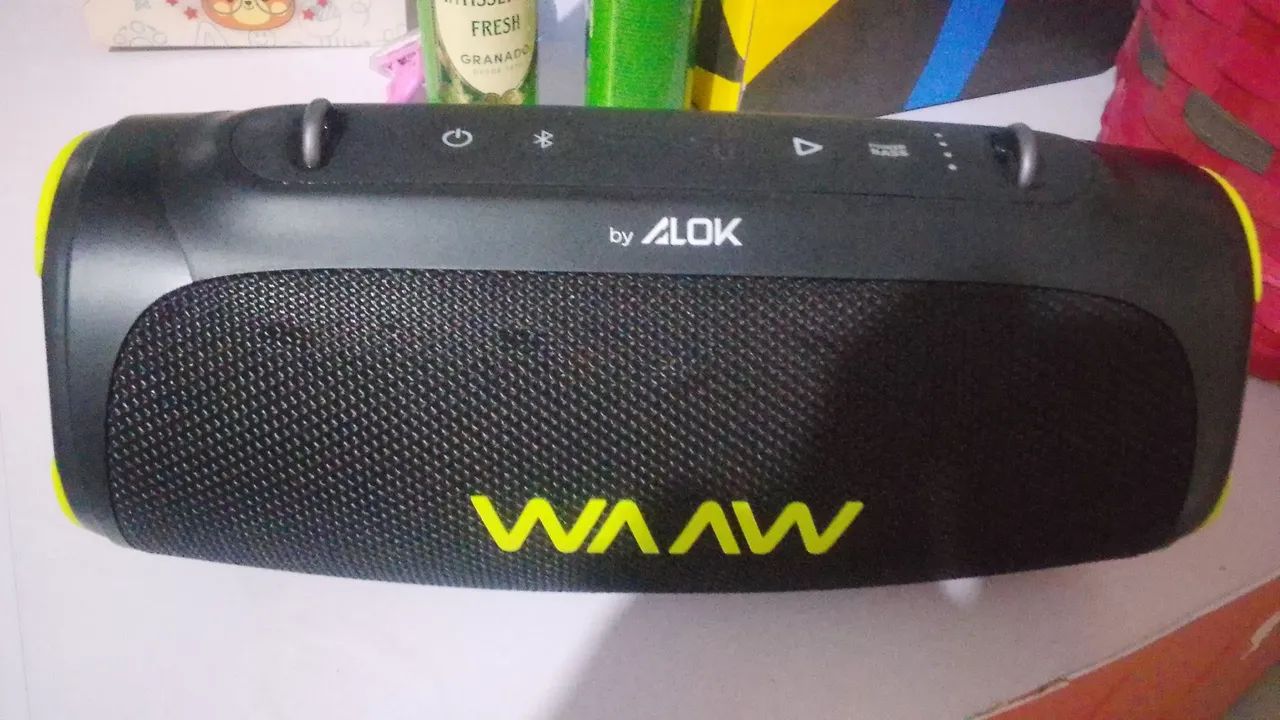 CAIXA DE SOM DO ALOK BOMBOX 110