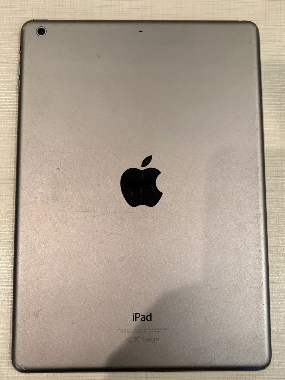 Apple iPad Air 16Gb usado cinza com capa sem carregador  - Foto 4