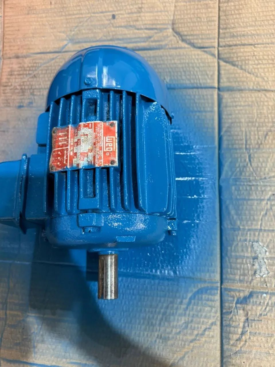 MOTOR ELÉTRICO TRIF WEG 1CV 6POLOS USADO