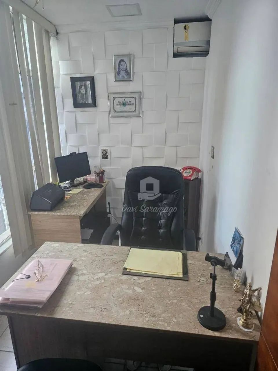 Sala Comercial à Venda no Centro de Niterói