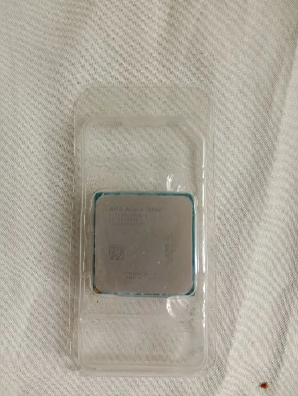 Processador AMD Athlon 200GE. - Foto 3