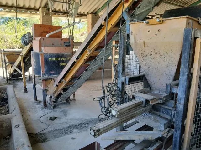 MÁQUINA DE BLOCOS - JARFEL VERSÁTIL 3.2 - Foto 2