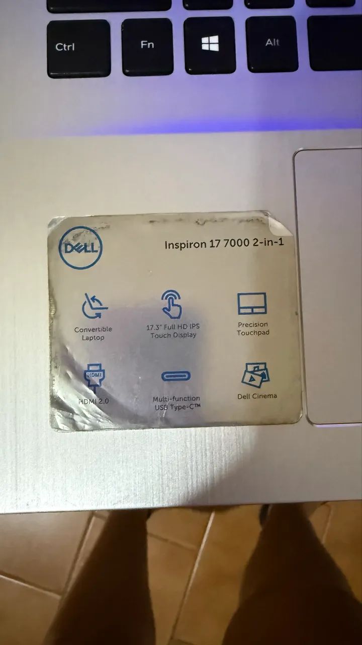 Vendo Notebook Dell Inspiron 17 2 in 1 - Foto 3