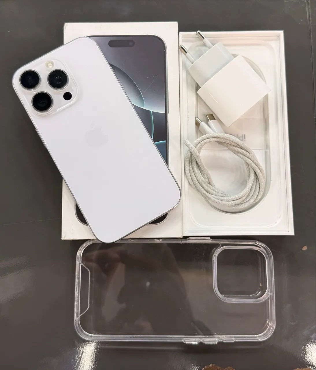 IPHONE 16 PRO 256GB WHITE TITANIUM  - Foto 2