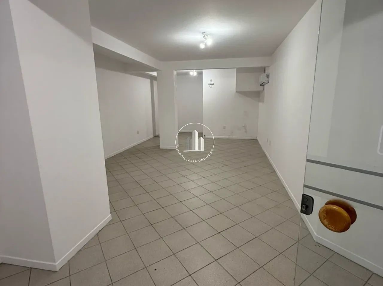 Escritório/Sala Comercial - 43m², Praia Comprida - BRN - Foto 3