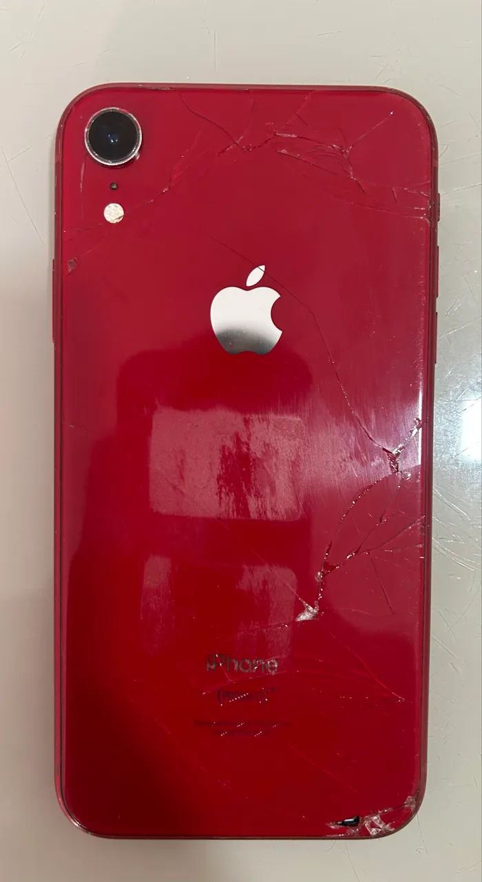 iPhone XR Vermelho 256GB - Tela Original (Detalhe na Traseira