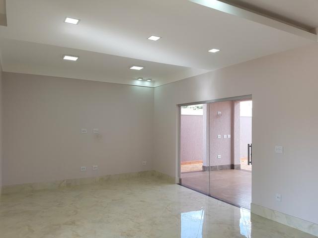 Vende este sobrado no condomínio Bella La vitta em sertaozinho SP cel. 016 99169 26 42 - Foto 7