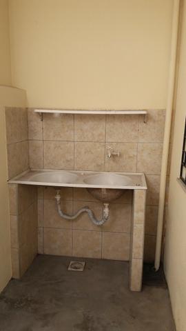 Duplex na Parquelândia com 6 quartos (3 suítes) e 3 vagas, para locação comercial - Foto 12