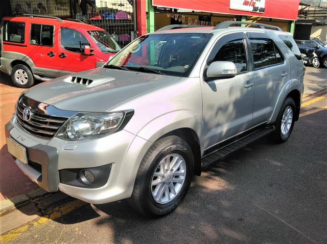 Toyota SW4 7L 2013 SRV 4X4 AUT.TB.Diesel $74.900+48X$.$ - Foto 3
