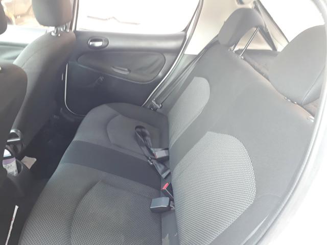 Peugeot 207 2012 / 2012 xr 1.4 completo. aceito carta. financio ate 48 x - Foto 8