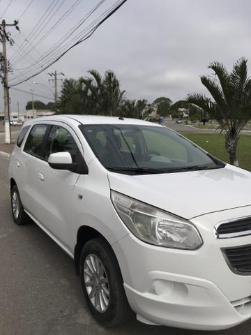 Gm - Chevrolet Spin 2013 LT 1.8 Automática Flex/GNV Completa