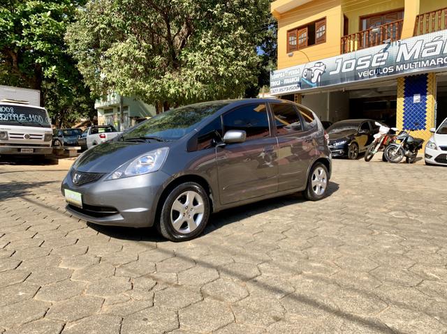 Fit LX 1.4 Flex ano 2011 completo, câmbio manual