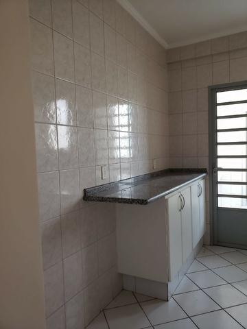 Apartamento Residencial Porto Seguro 82 m² sendo 03 dormitórios completo com armários - Foto 11