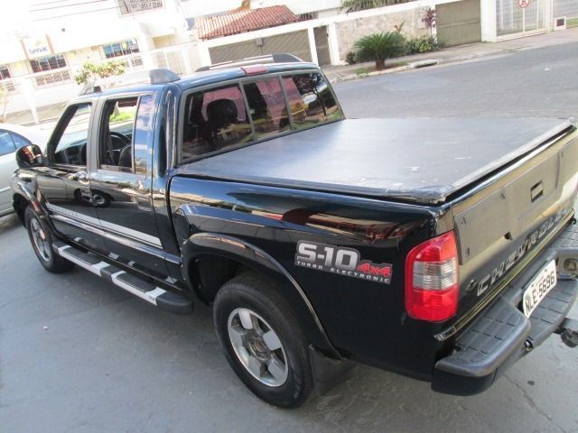 Gm chevrolet s10 2.8 executiva 4x4 - Foto 8