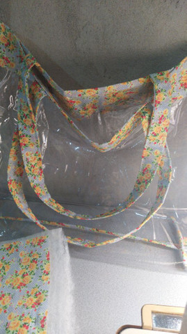 Bolsa de praia mais bolsinha para documentos