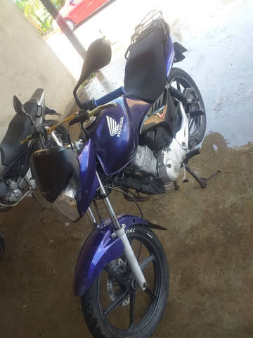 Vendo ou troco titan 150 mix completa